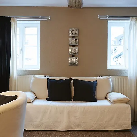 Fraenkischer Hof Hotel *