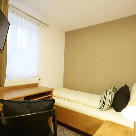 Fraenkischer Hof Otel