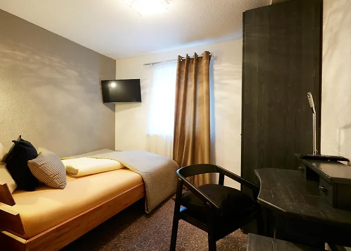 Fraenkischer Hof Hotel *